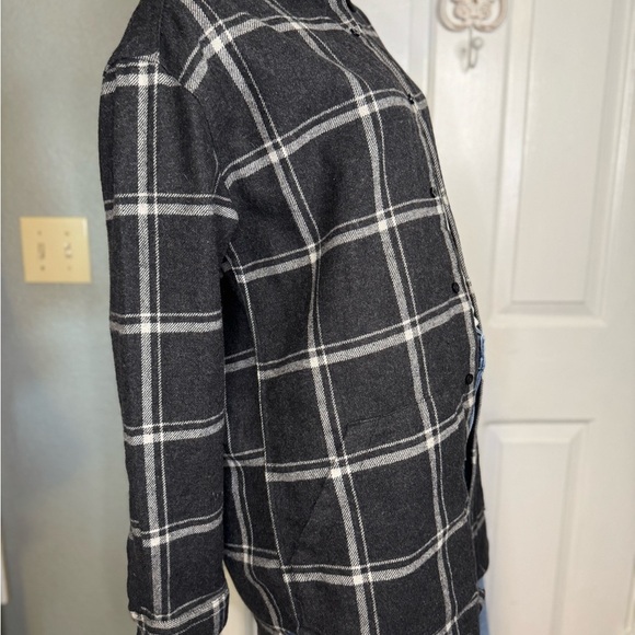 ASOS Ladies Design Flannel Shirt Size Small. - Picture 6 of 9